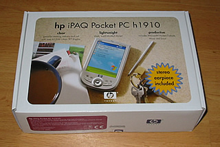 A picture of the iPAQ Pocket PC h1910 box